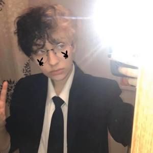 Meet your Posher, Lance